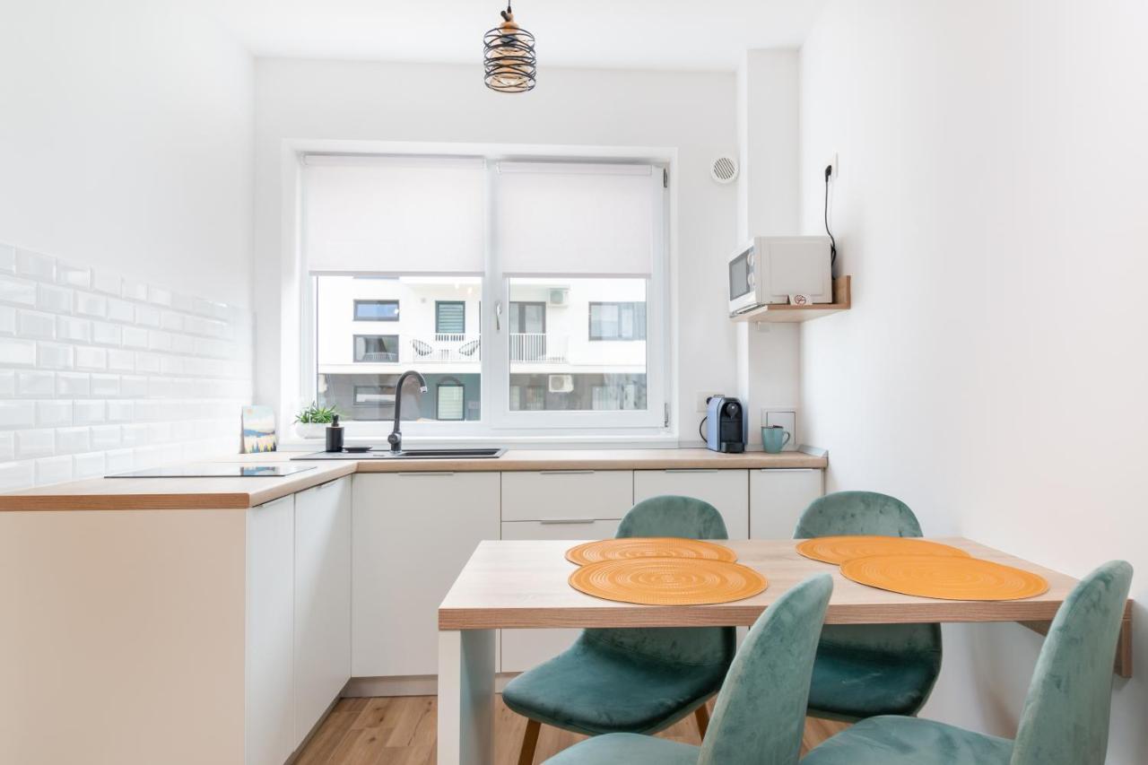 Apartment Dream Weaver's